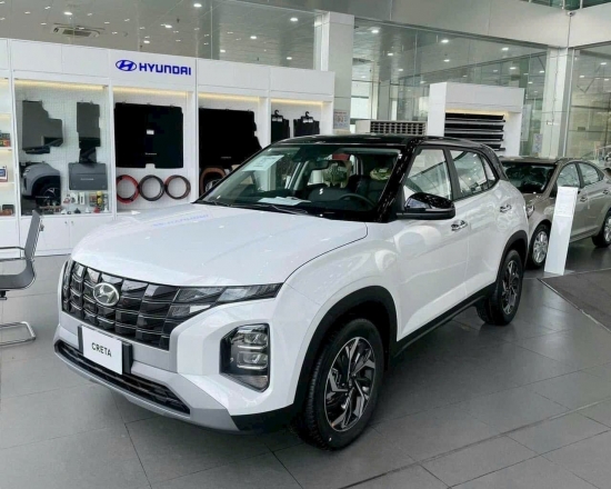 Hyundai Creta bản nhập giảm giá 120 triệu đồng