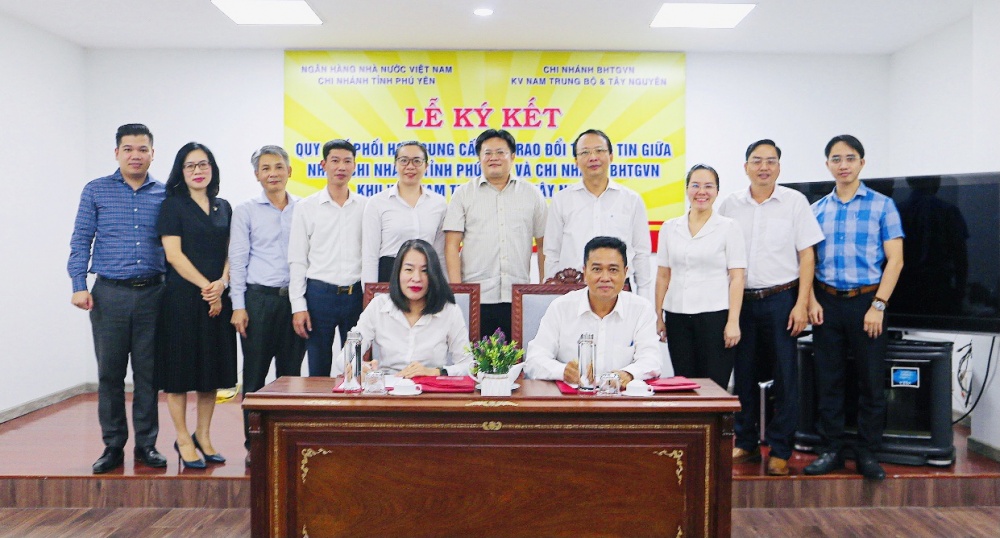 NHNN Phú Yên ký phối hợp với chi nhánh BHTG khu vực Nam Trung bộ và Tây Nguyên
