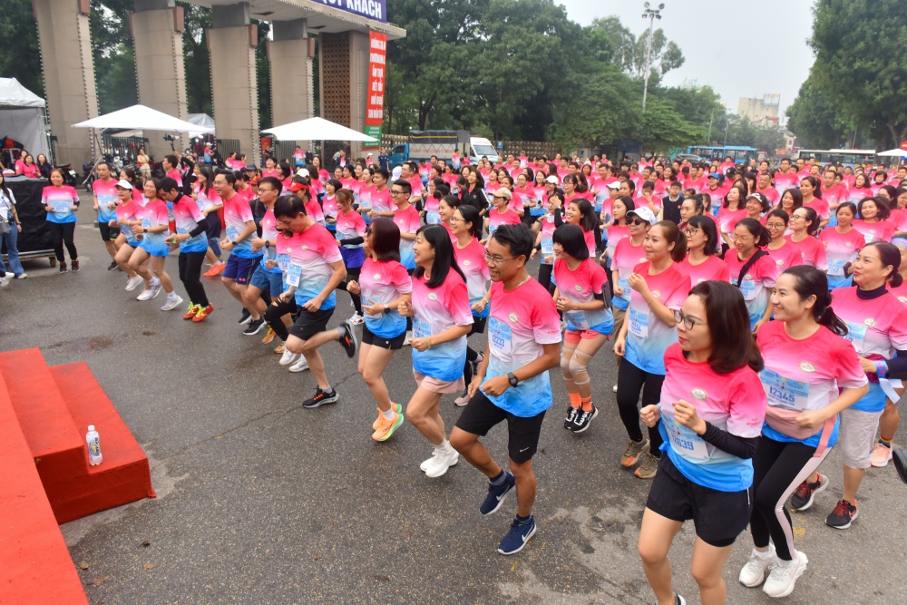 Công đoàn Ngân hàng Nhà nước Việt Nam tổ chức thành công giải chạy SBVRun 2023